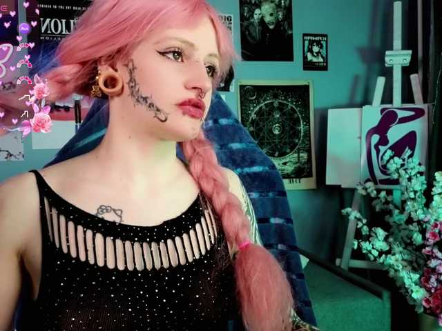 karkadeshka's BongaCams show and profile