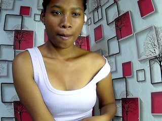 Larah00 Porn Show