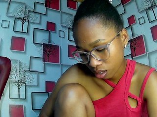 Larah00 Porn Show
