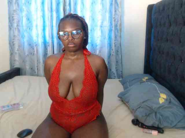 Slutty4u webcam