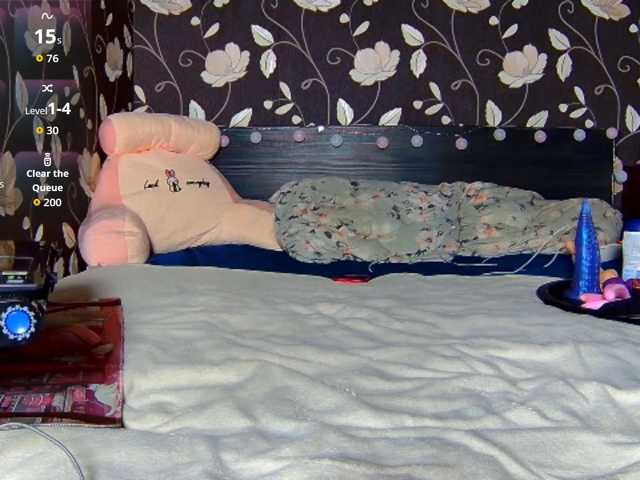 Mirabella333 live cam on BongaCams