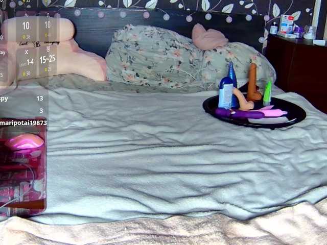 Mirabella333 live cam on BongaCams