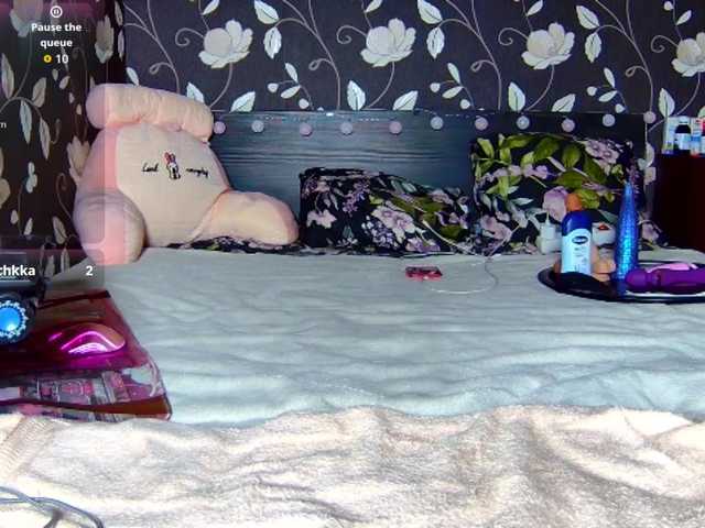 Mirabella333 live cam on BongaCams