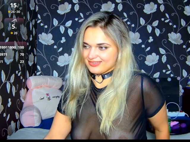 Mirabella333 live cam on BongaCams