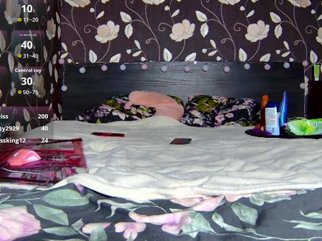 Mirabella333 live cam on BongaCams
