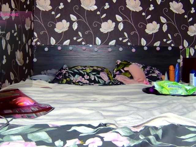 Mirabella333 live webcam show