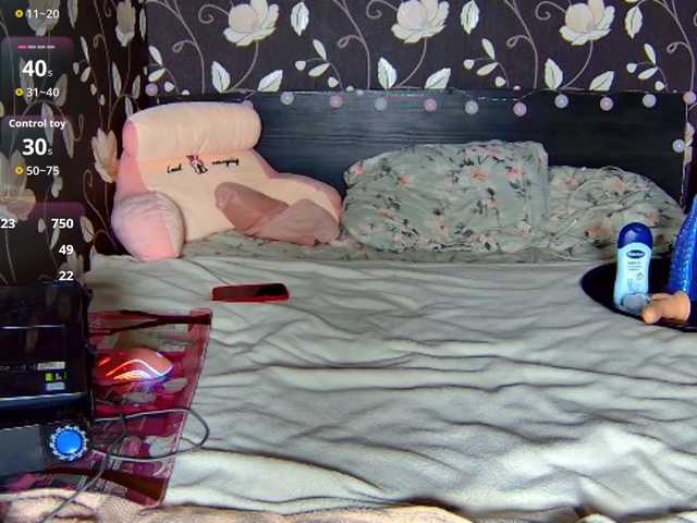 Mirabella333 live cam on BongaCams