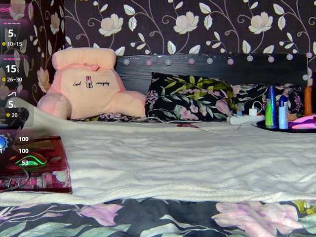 Mirabella333 live cam on BongaCams