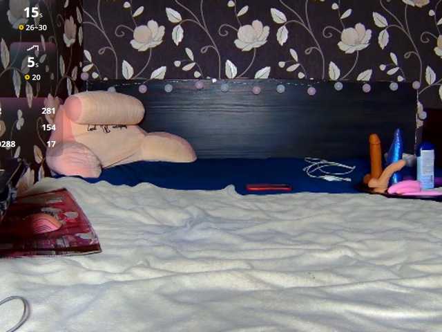 Mirabella333 live cam on BongaCams