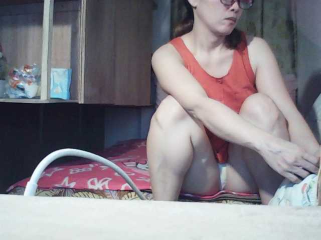 Darlin30 live cam on BongaCams
