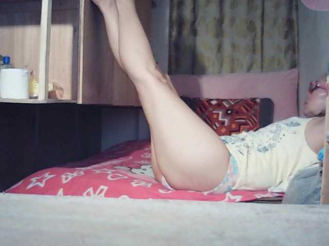 Darlin30 live cam on BongaCams