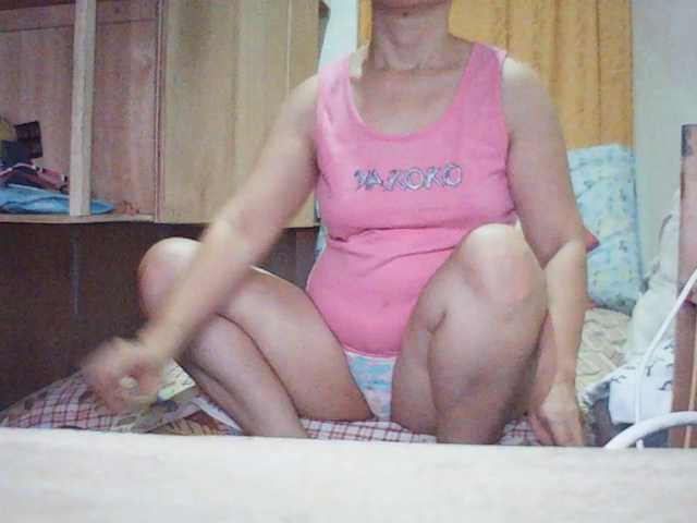 Darlin30 live cam on BongaCams