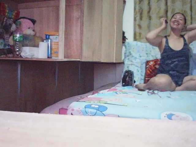 Darlin30 live cam on BongaCams