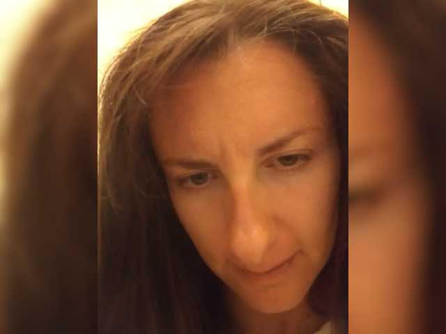Erine9900 live cam on BongaCams