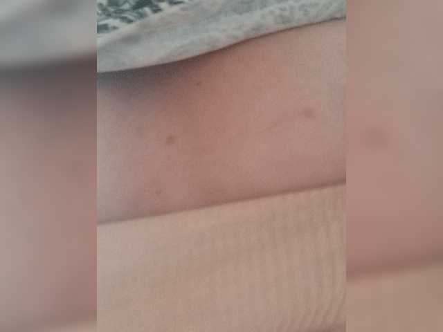 Erine9900 live cam on BongaCams