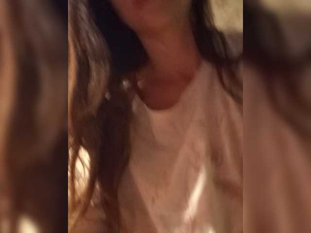 Erine9900 live cam on BongaCams