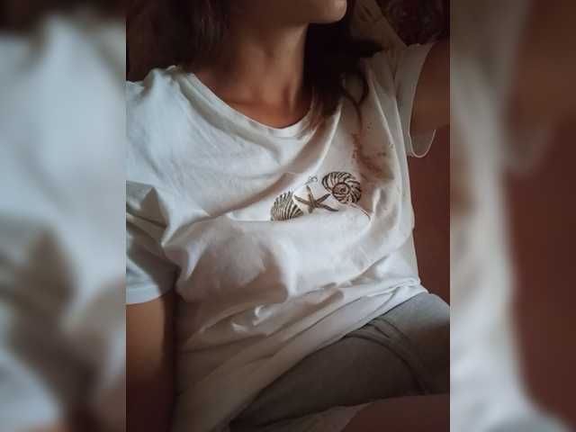 Erine9900 live cam on BongaCams