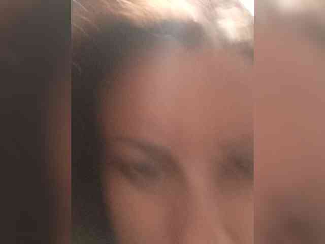 Erine9900 webcam