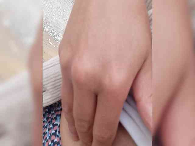 Erine9900 webcam