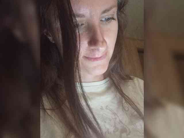 Erine9900 Live Webcam on BongaCams