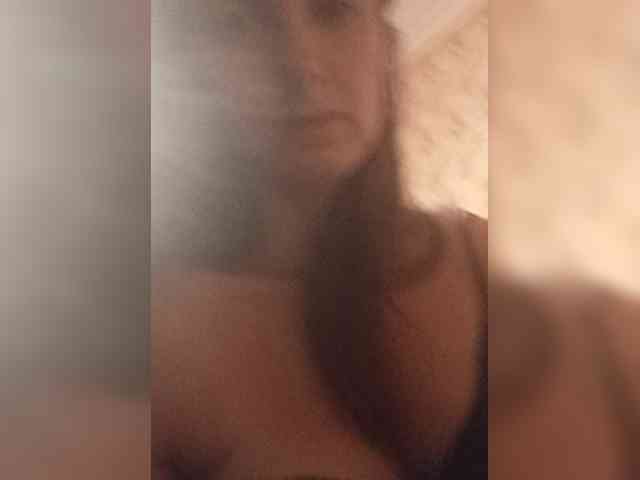 Erine9900 webcam