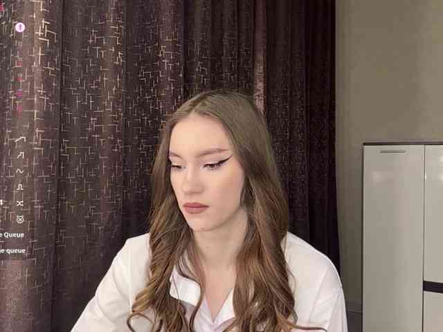 Модель: LovestTrisha