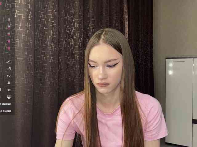 LovestTrisha