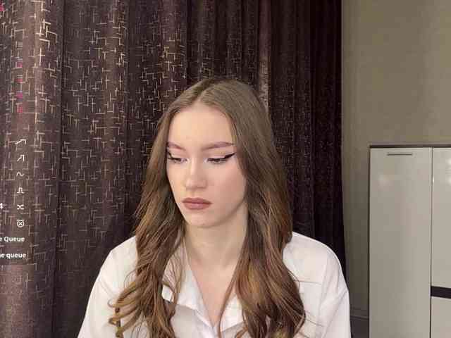 Модель: LovestTrisha