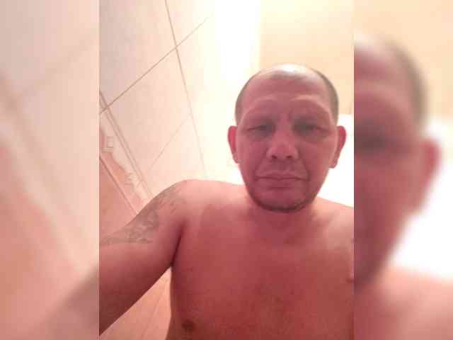 Yuri3911a Live Webcam on BongaCams
