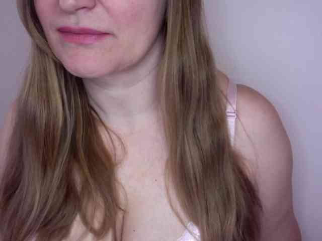 TheGirlNextDoor1 webcam