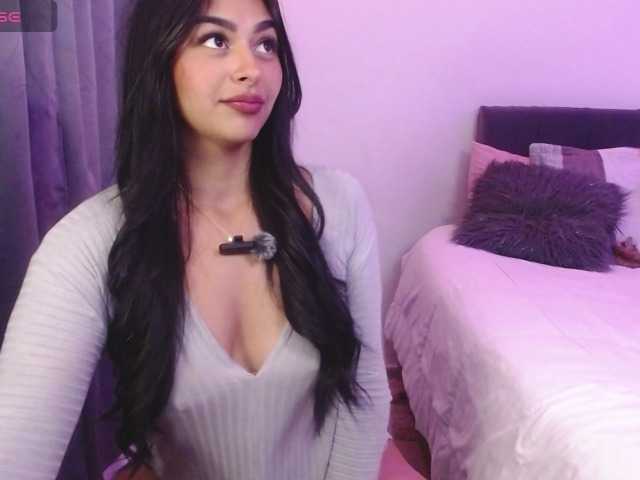 MelaniieJ01 webcam