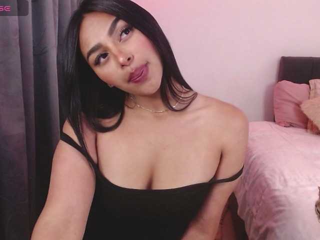 MelaniieJ01 canlı kamera: BongaCams