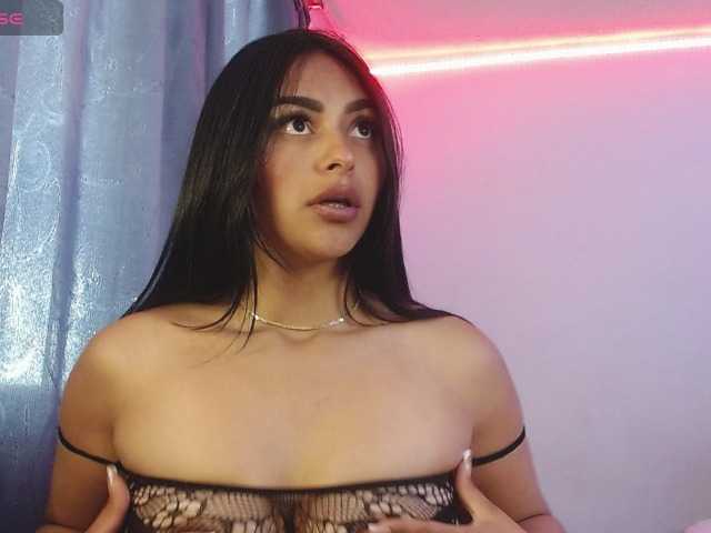 MelaniieJ01 webcam