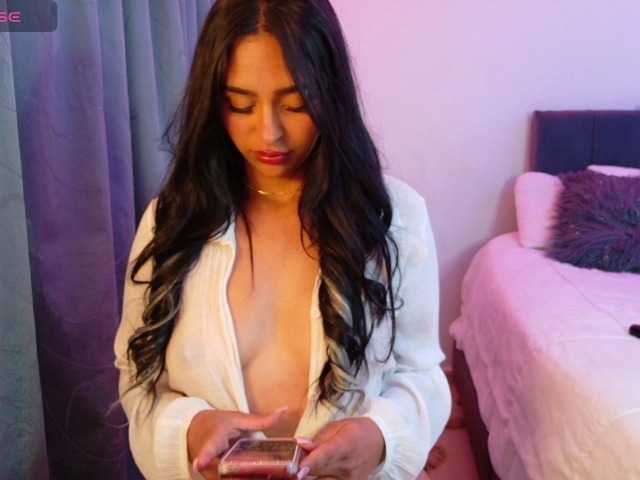 MelaniieJ01 webcam