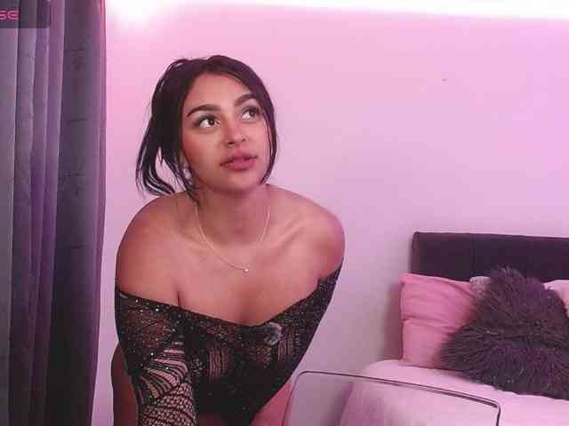 MelaniieJ01 webcam