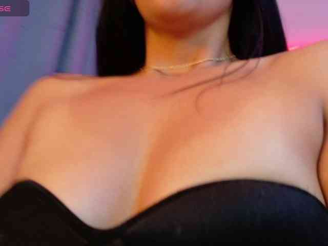 MelaniieJ01 webcam