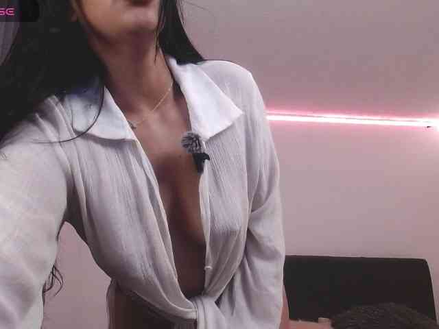 MelaniieJ01 webcam