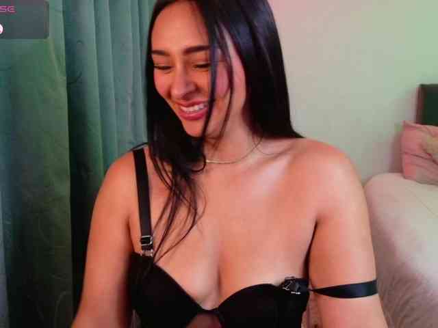 MelaniieJ01 webcam