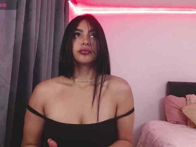 MelaniieJ01 webcam