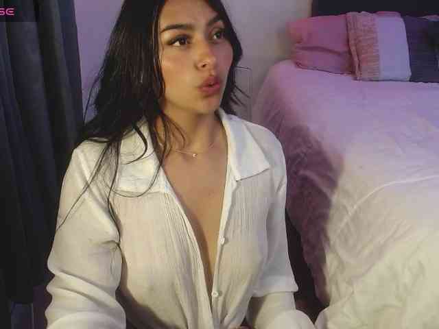 MelaniieJ01 webcam
