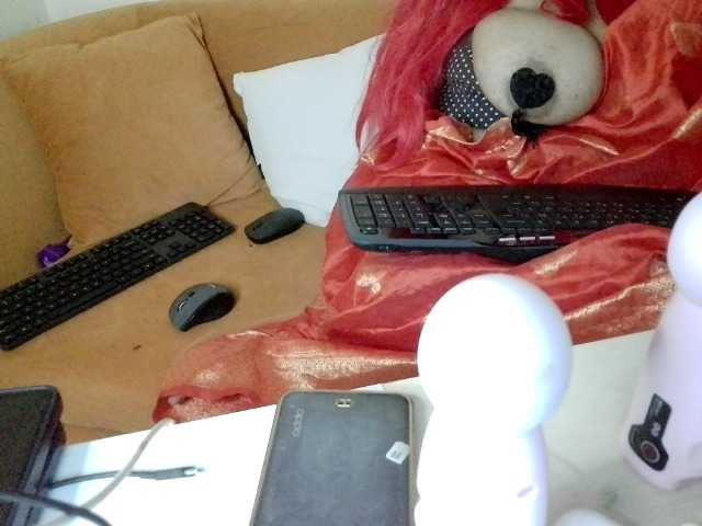 JulieJoe live cam on BongaCams