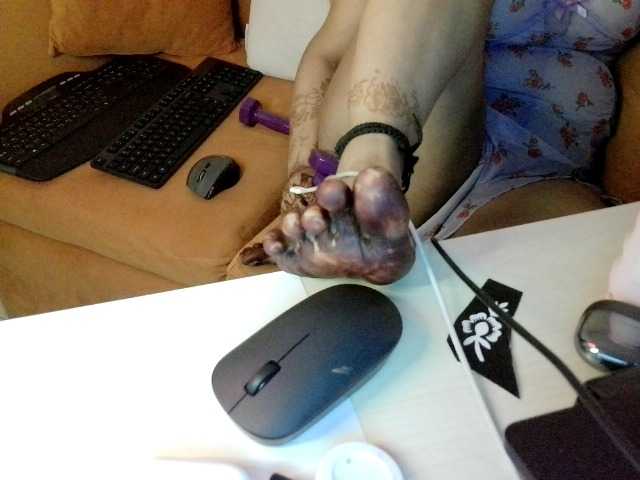 JulieJoe live cam on BongaCams