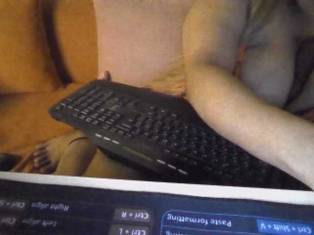 JulieJoe live cam on BongaCams