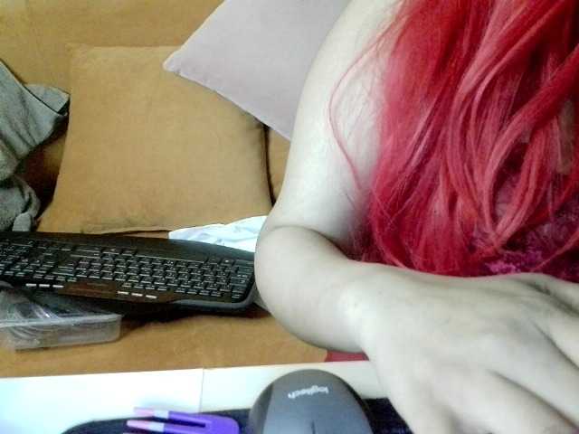 JulieJoe live cam on BongaCams
