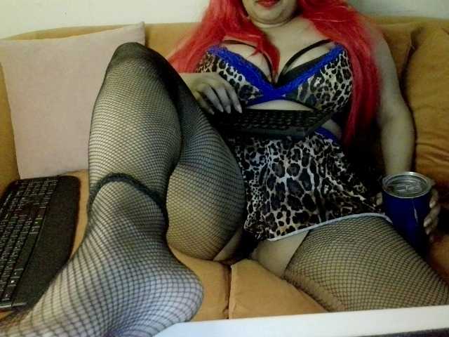 JulieJoe live cam on BongaCams