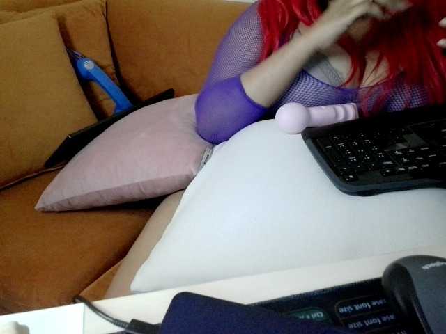 JulieJoe live cam on BongaCams