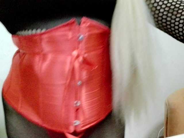 JulieJoe live cam on BongaCams