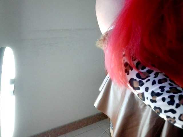 JulieJoe live cam on BongaCams