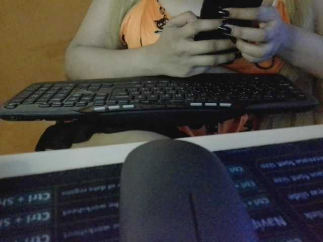 JulieJoe live cam on BongaCams
