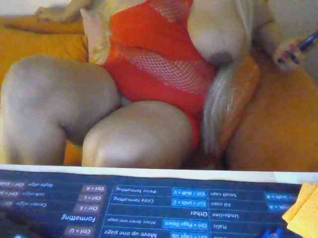 JulieJoe webcam